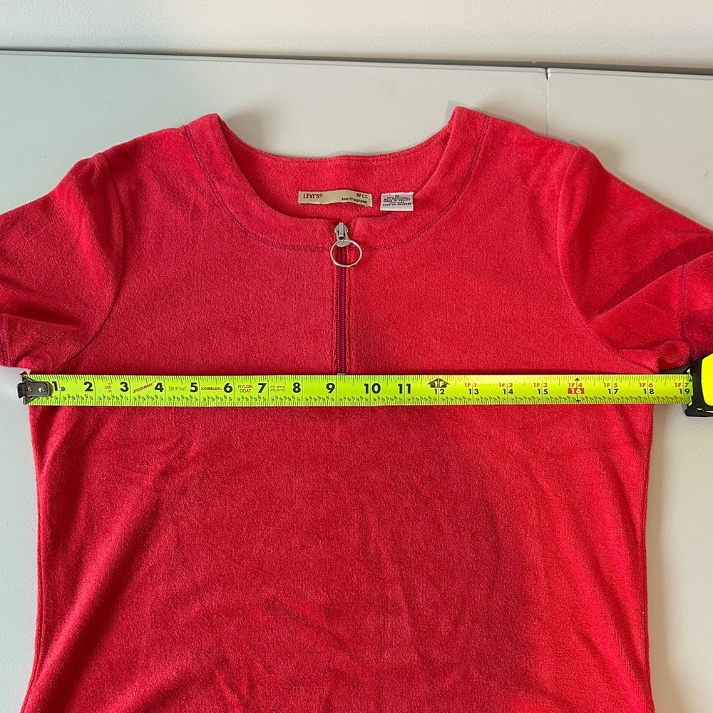 Levi's Red Short Sleeve Cotton Blend Terry Cloth Top with Zipper - Picture 8 of 10